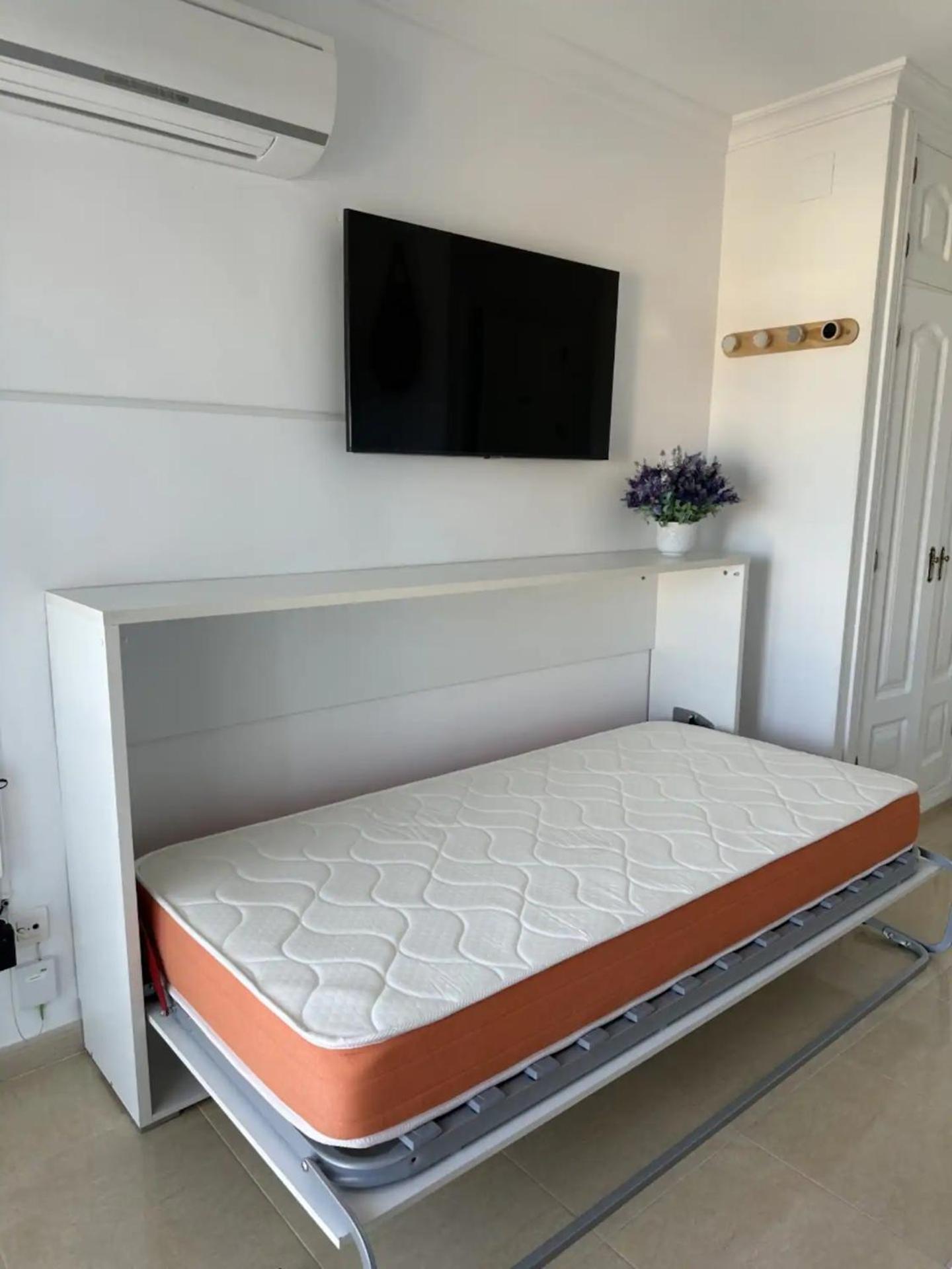 Estudio Turistico En Benalmadena A 200 Mts Del Mar Dış mekan fotoğraf